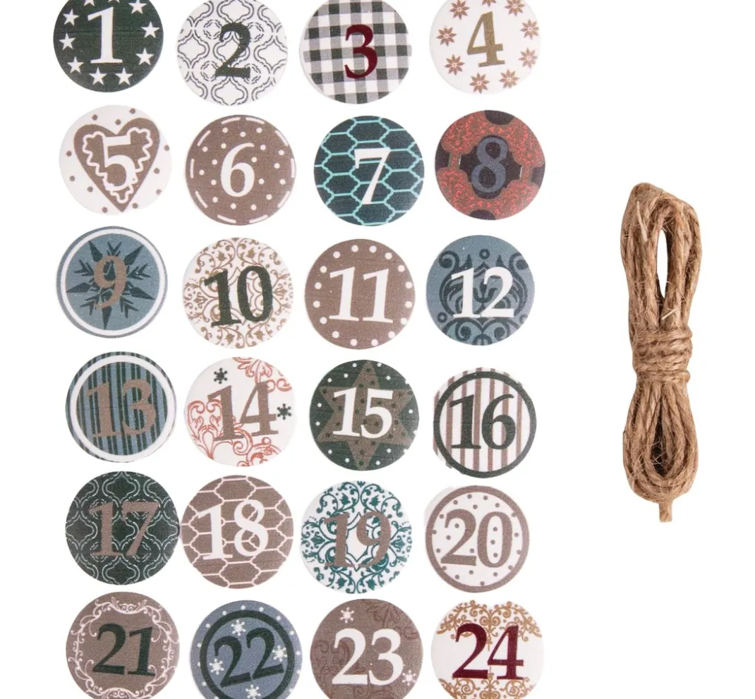 Rayher Adventskalender>Adventszahlen Buttons "Christmas Patterns" mit Klebepunkt
