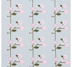 Rico Design Stoff Meterware|Baumwollstoff>Baumwoll-Stoff Popeline "Sakura Zweige Smoke Blue"