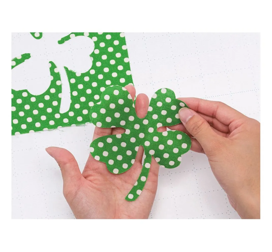 brother Applikationen & Labels|Stanz- & Prägemaschinen>Aufbügelblatt für Stoffapplikationen, 92 x 47 cm