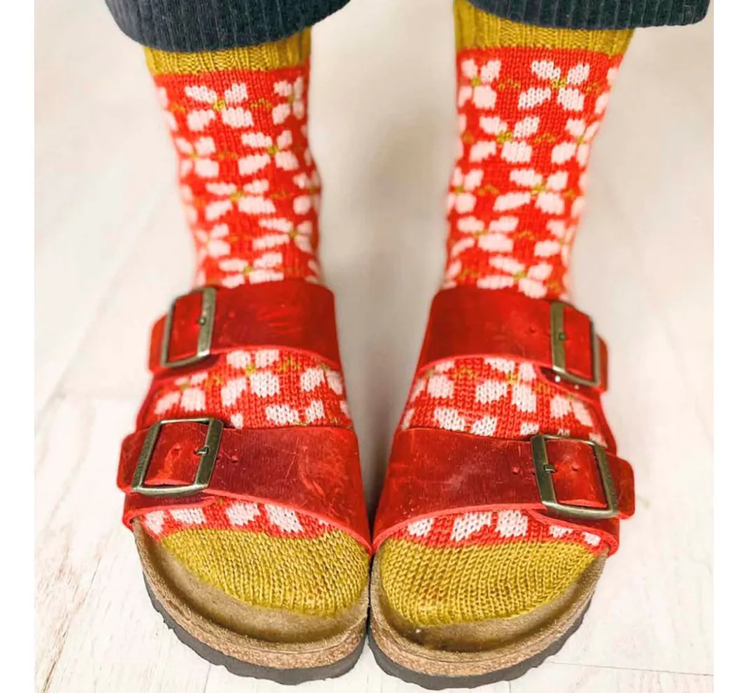 Topp Strickanleitungen|Stricken>Buch "Geniale Motivsocken stricken"