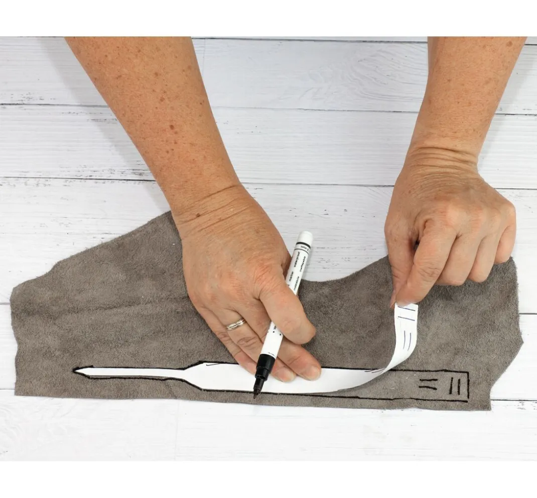 CREARTEC Stoff Zum Basteln|Stoffpakete>Lederreste "Maxi"