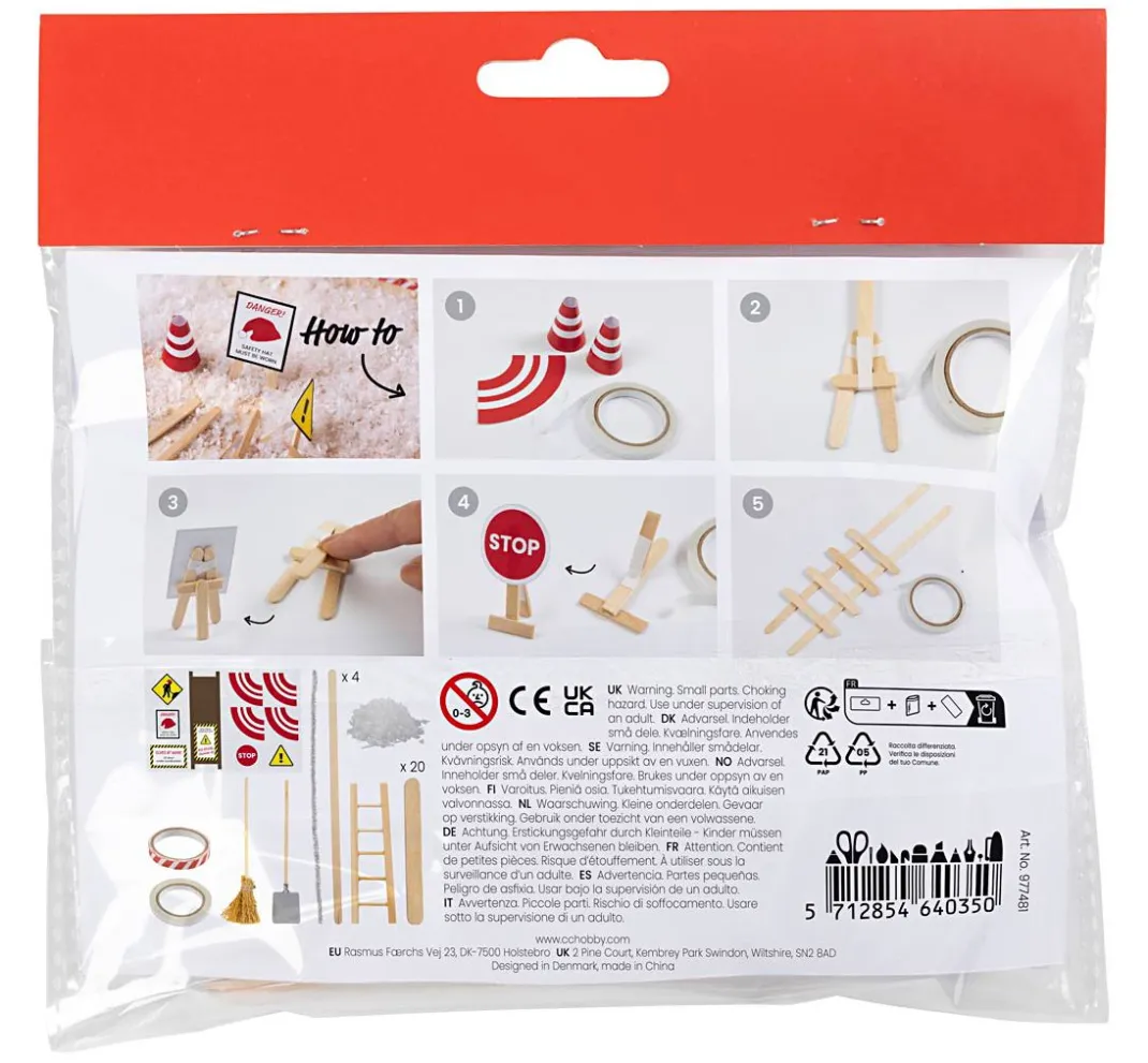 creativ company Miniaturen>Mini Bastelset Wichteltür "Im Bau"