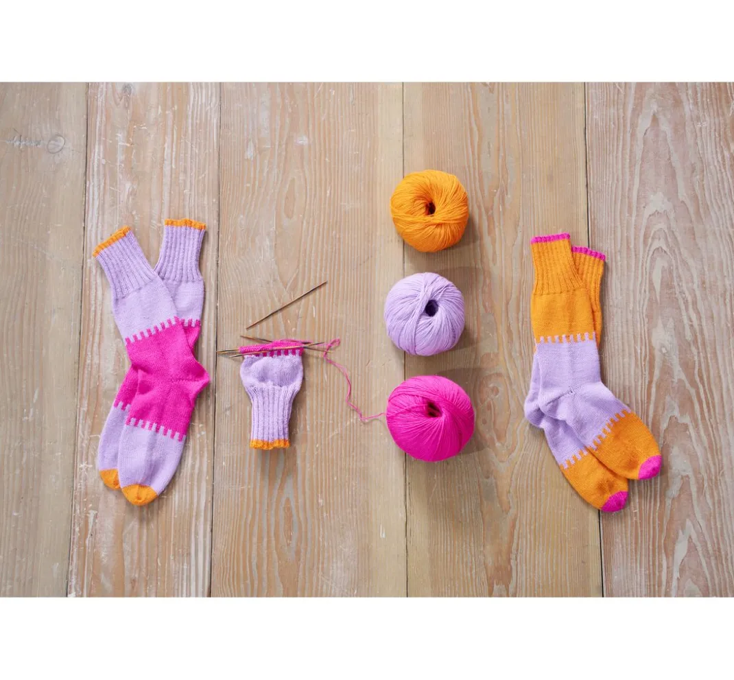 Regia Strickanleitungen|Stricken>Freundin Booklet my favourite socks