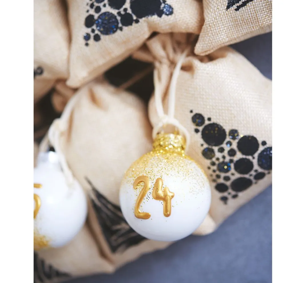 Pronty Crafts Schablonieren|Malschablonen>Schablone "Art Christmas Trees"