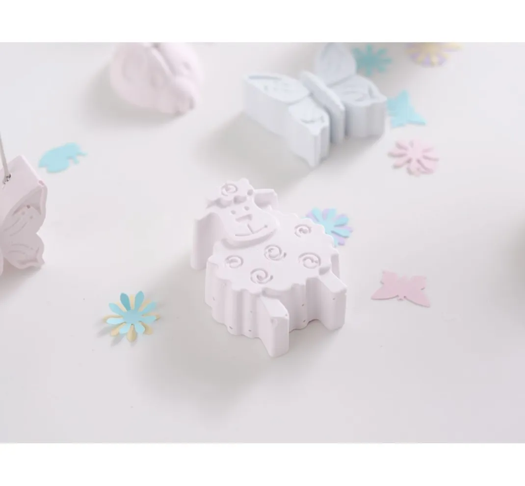 HobbyFun Backen|Seifen-Design>Silikon-Gießform "Marienkäfer & Schmetterling"