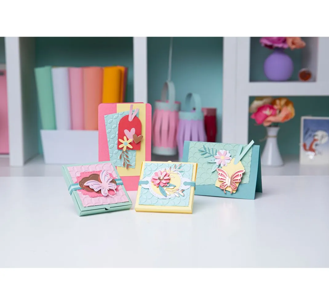 Sizzix Stanz- & Prägemaschinen|Stanz- & Prägemaschinen>Big Shot Plus White & Gray "Starter Kit"