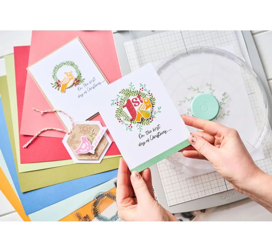 Sizzix Stanz- & Prägemaschinen>Thinlits Stanzschablone "Hanging Ornament Box by Catherine Pooler"