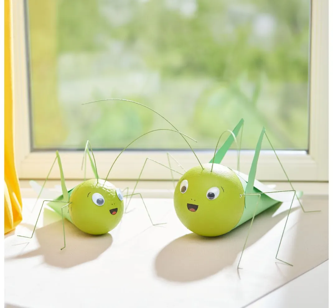 VBS Paillettentechnik|Styropor- Und Watteformen>Styroporkugel, Ø 10 cm