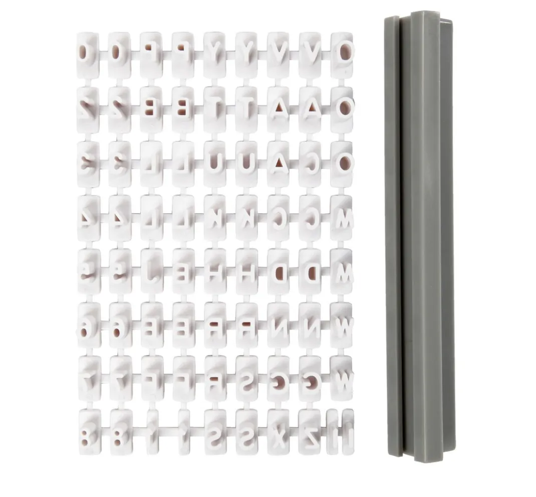 creativ company Backen>Textur Stempel-Set "Buchstaben & Zahlen"