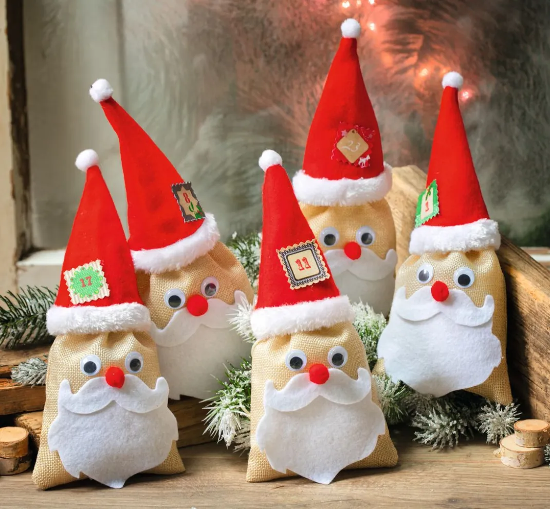 VBS Bastelzubehör>Weihnachtsmützen, 6 Stück
